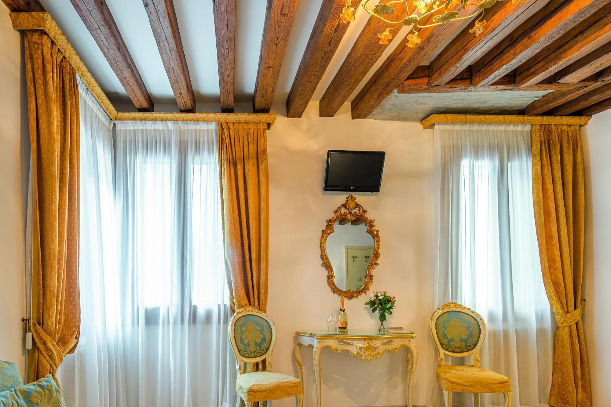 Hotel Al Vagon Venesia Bagian luar foto