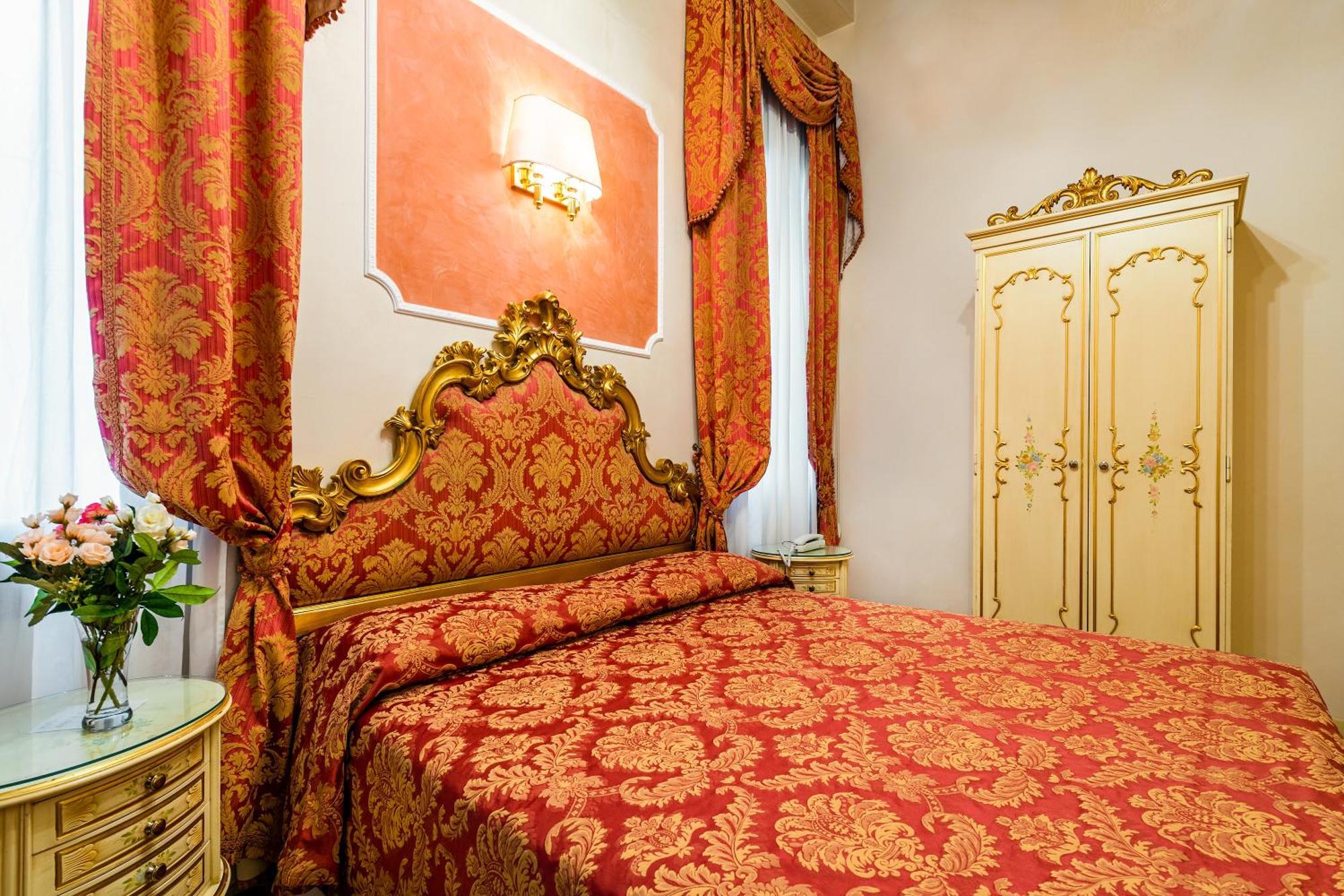 Hotel Al Vagon Venesia Bagian luar foto