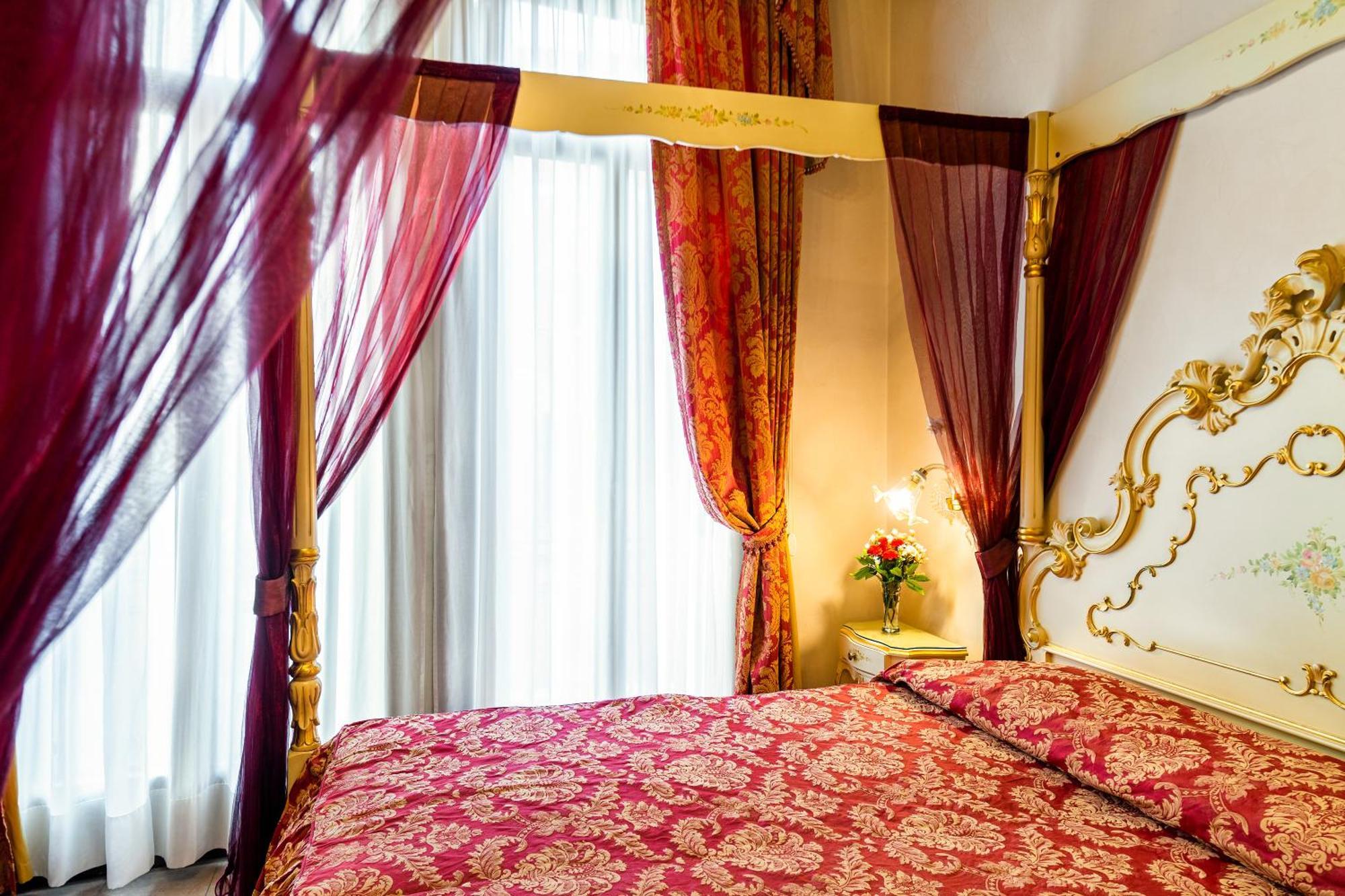 Hotel Al Vagon Venesia Bagian luar foto