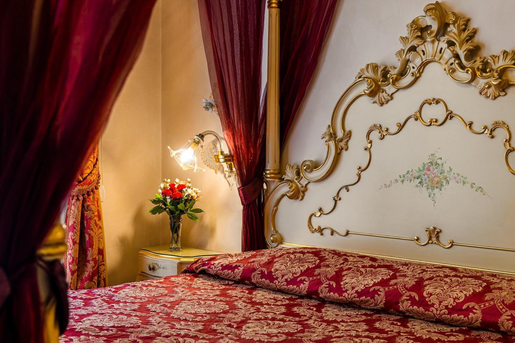 Hotel Al Vagon Venesia Bagian luar foto