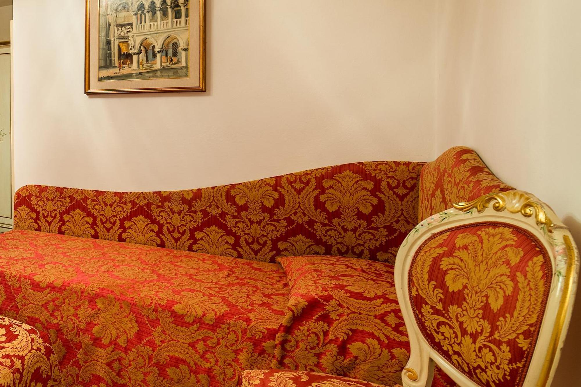 Hotel Al Vagon Venesia Bagian luar foto
