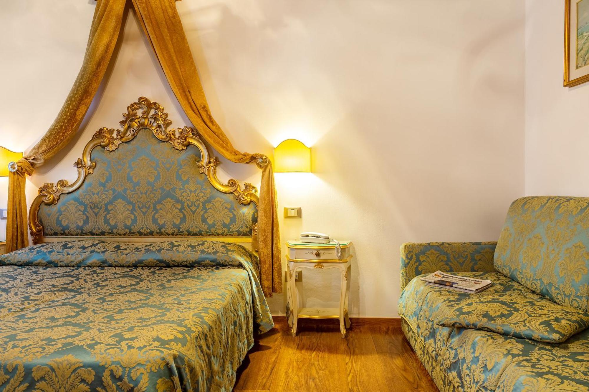 Hotel Al Vagon Venesia Bagian luar foto